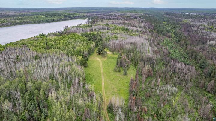 Property Photo: 1249 Gabbro Rd MN 55602