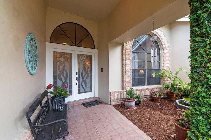 Property Photo:  3306 Westmoreland Drive  FL 33618 