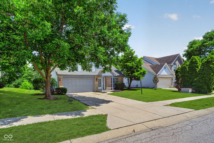 Property Photo: 5794 Annandale Drive IN 46033