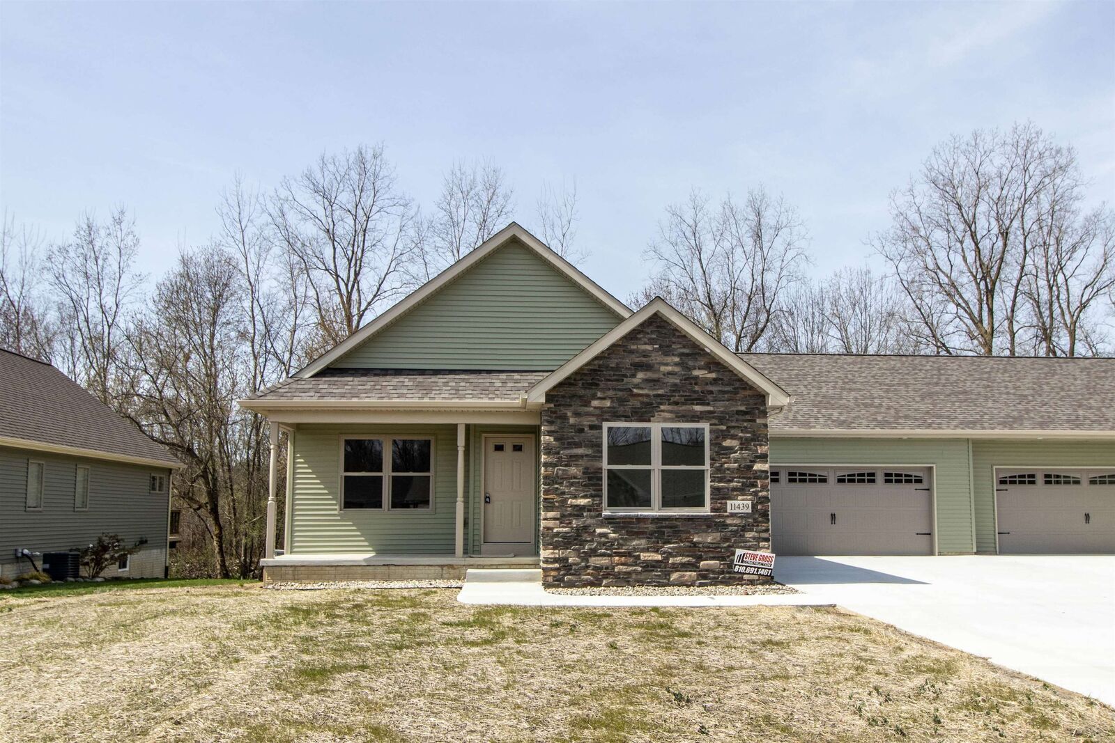 Property Photo:  11439 Windmill Point  MI 48420 