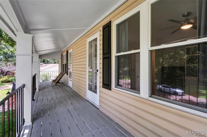 Property Photo:  1417 Sunview Drive  MO 63146 