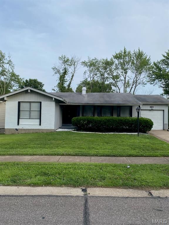 Property Photo:  11565 Sheffield Drive  MO 63033 
