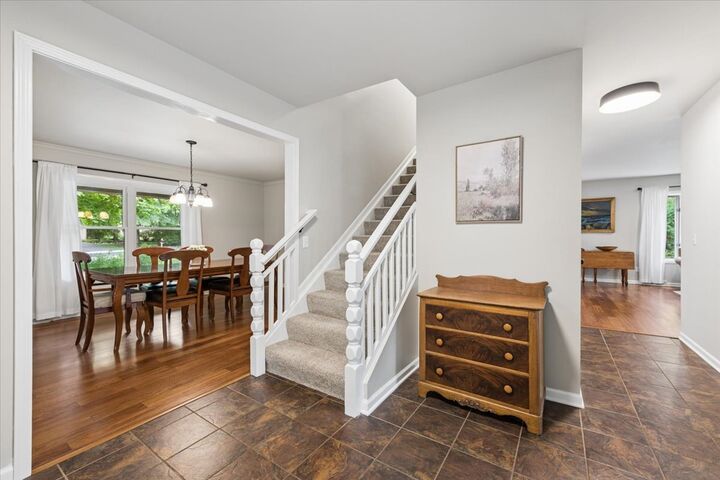 Property Photo: 1040 N Charles Street IL 60563