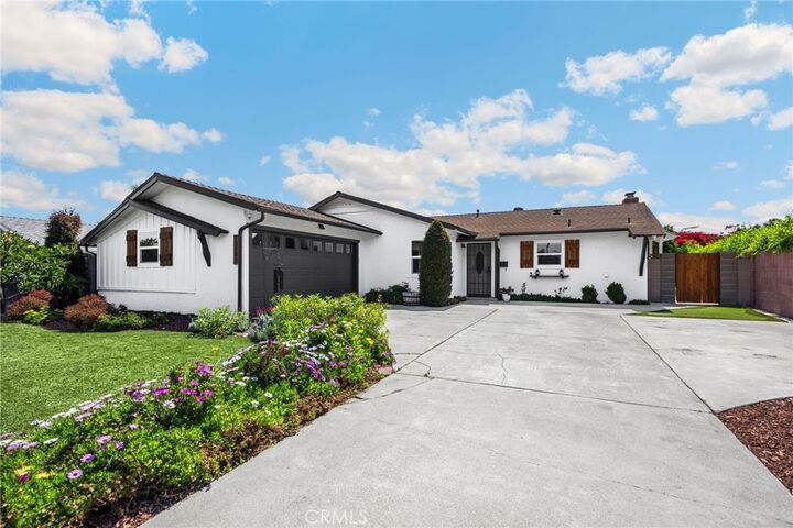 Property Photo:  13792 Willow Lane  CA 92683 