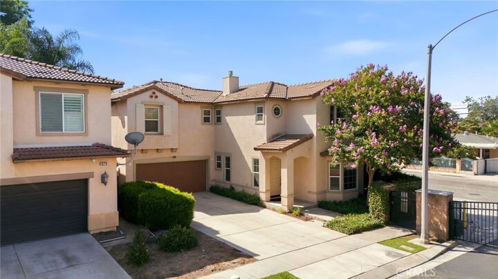 Property Photo: 1686 Gilliam Court CA 92501