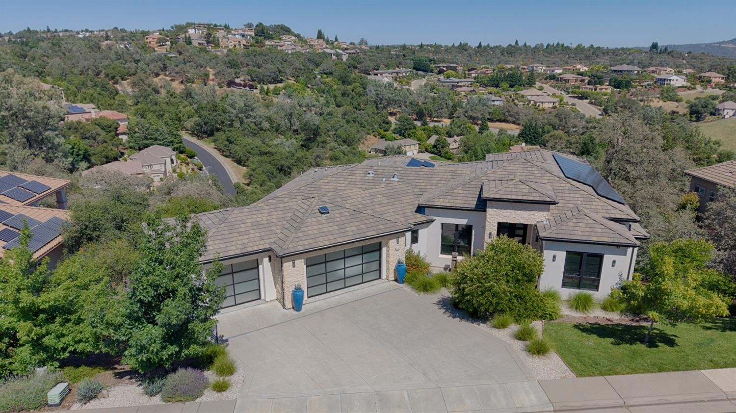 Property Photo: 635 Lakeridge Drive CA 95603