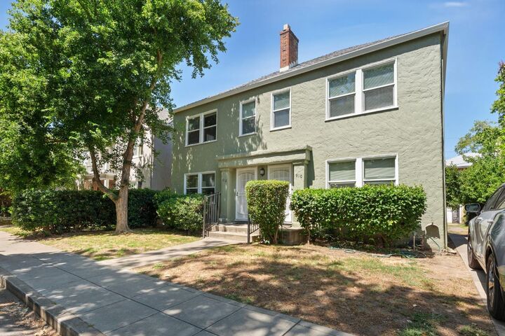 Property Photo: 910 35th Street CA 95816