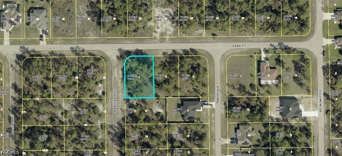 Property Photo:  662 Ladd Street  FL 33974 