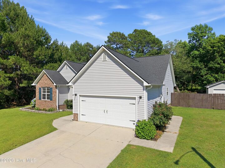 Property Photo:  120 Walnut Hills Drive  NC 28574 