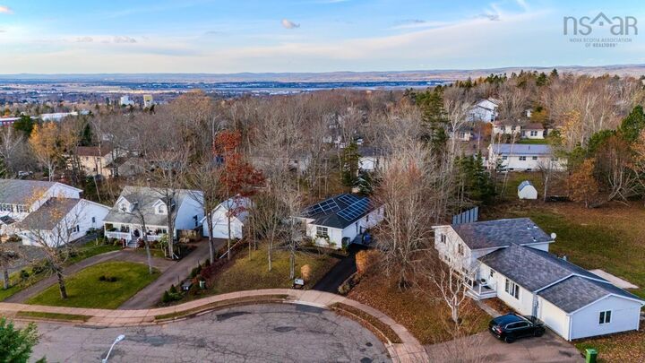 Property Photo: 21 Heritage Place NS B2N 6J4