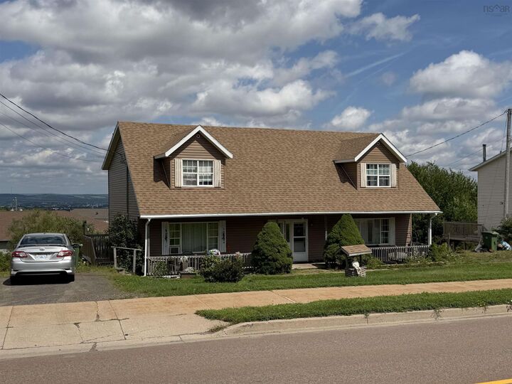 523/525 Truro Heights Road — photo 1