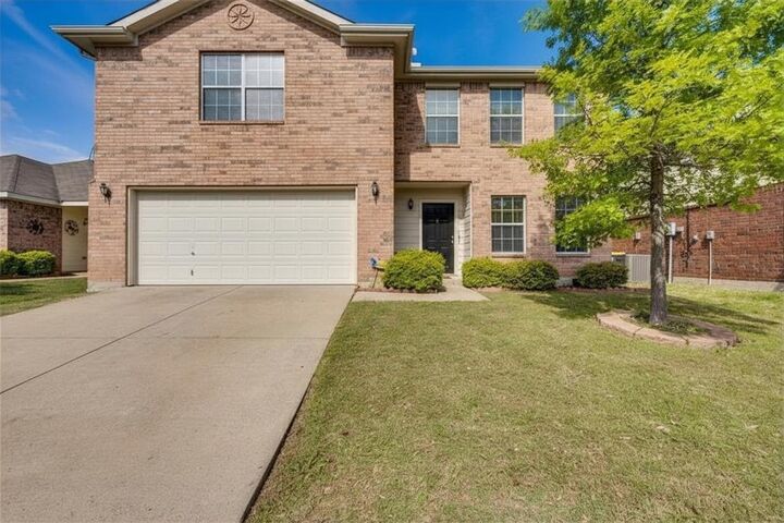 Property Photo:  158 Washington Way  TX 76084 