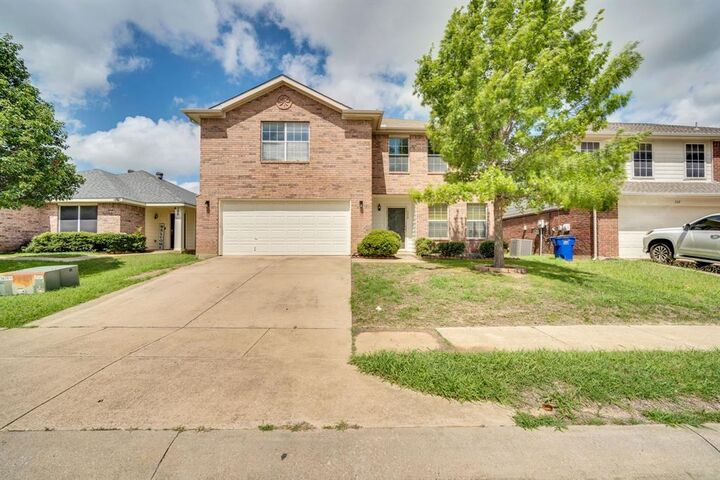 Property Photo:  158 Washington Way  TX 76084 