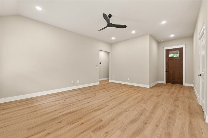 Property Photo: 3 Newent Lane AR 72714