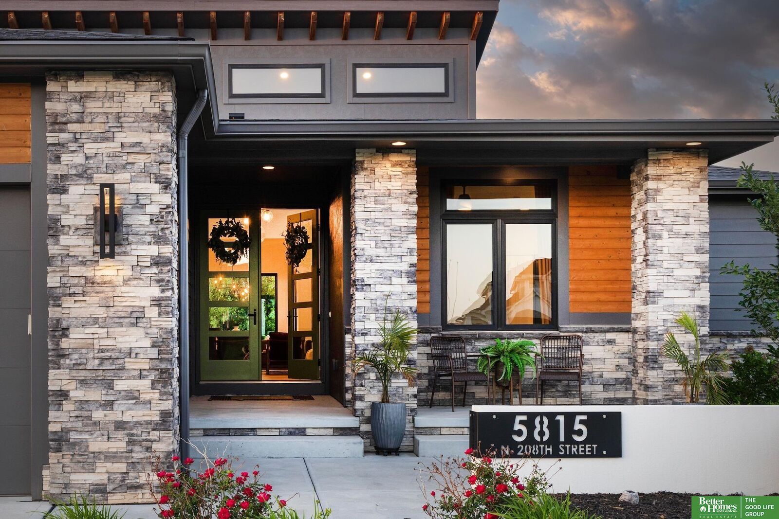 Property Photo:  5815 N 208th Street  NE 68022 