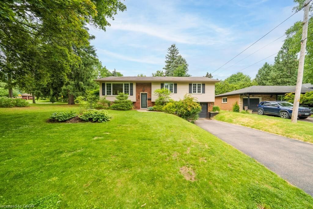 Property Photo:  306 Appleby Road  ON L9G 2V7 