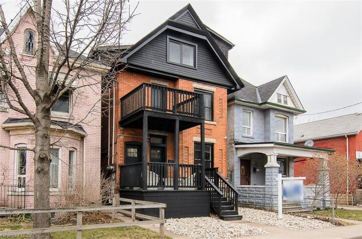 Property Photo:  249 Emerald Street N  ON L8L 5L1 