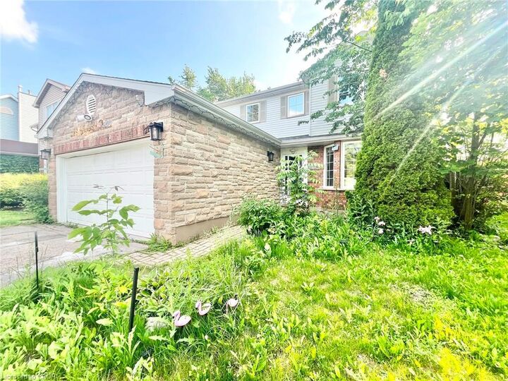 Property Photo: 289 Westvale Drive ON N2T 2B2