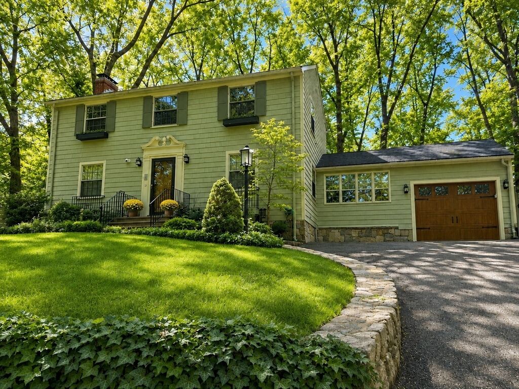 Property Photo: 34 Blossomcrest Rd MA 02421