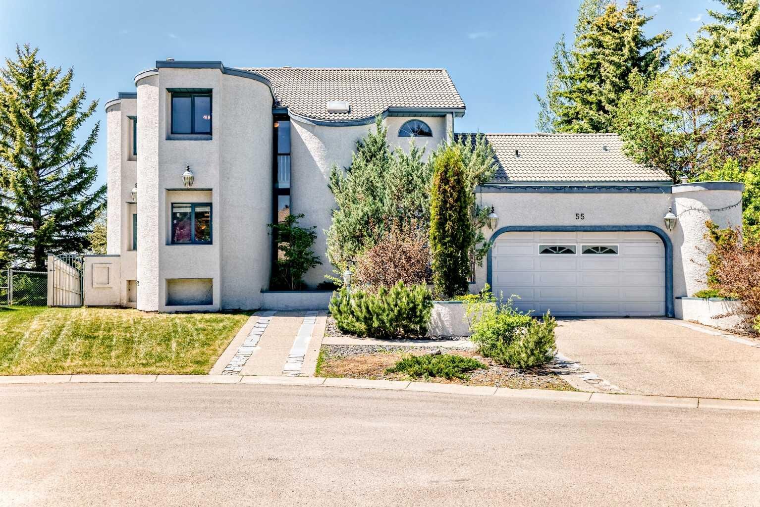 Property Photo: 55 Signal Ridge Place SW AB T3H 2P2