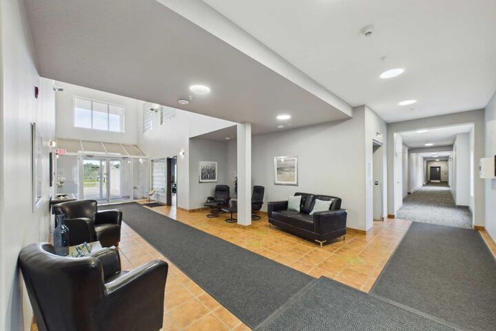 Property Photo:  5590 45 Street 105  AB T4N 7C4 