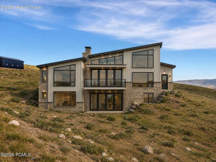 Property Photo: 362 E Parkview Road UT 84017