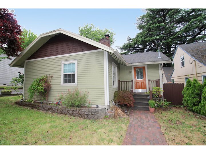 Property Photo: 3149 NE 103rd Pl OR 97220