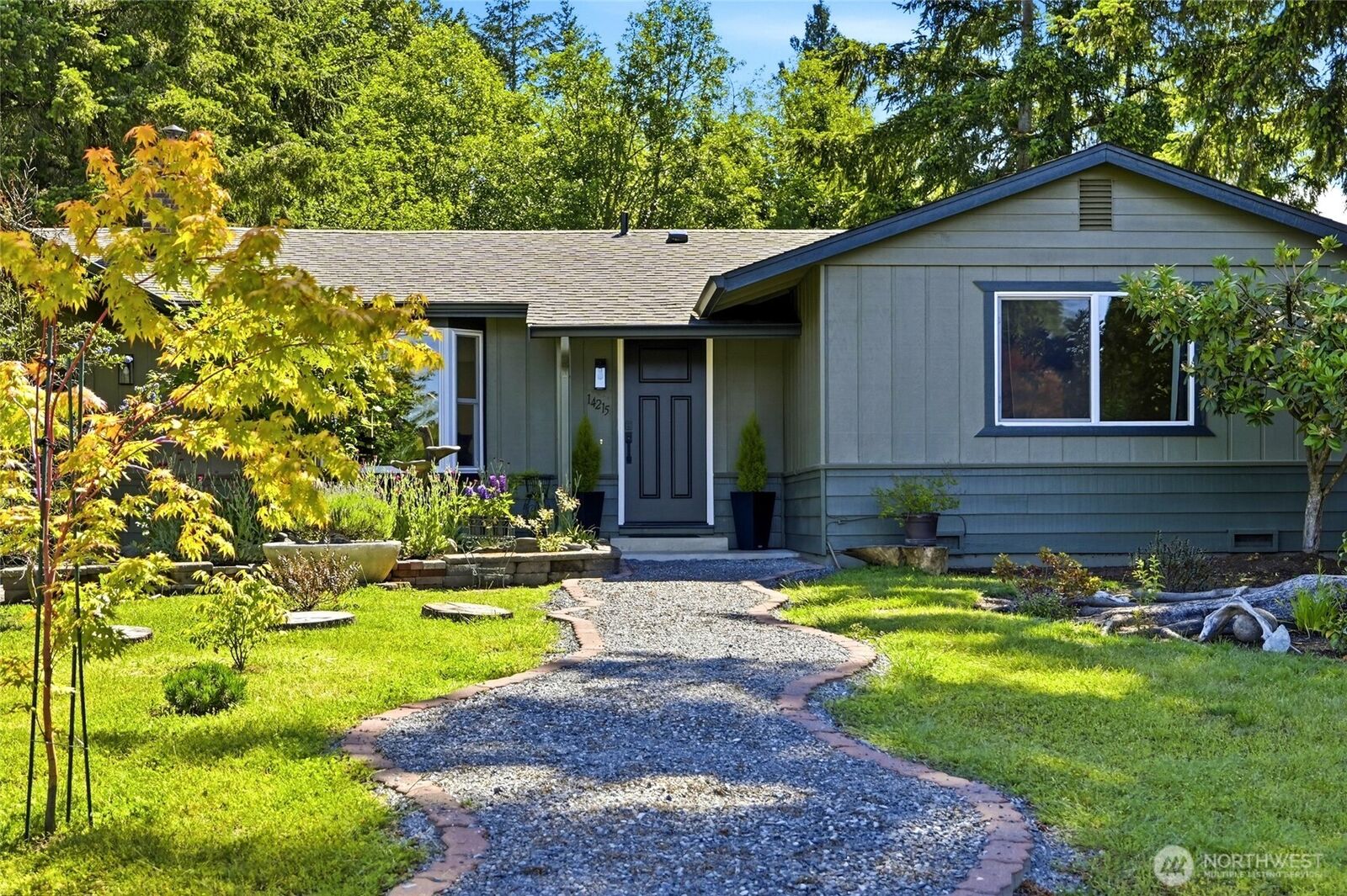 Property Photo:  14215  55th Avenue NE  WA 98271 