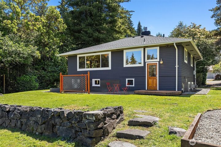 Property Photo: 10308 SW 116th Avenue WA 98070
