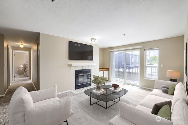 Property Photo:  215  100th Street SW B-204  WA 98204 
