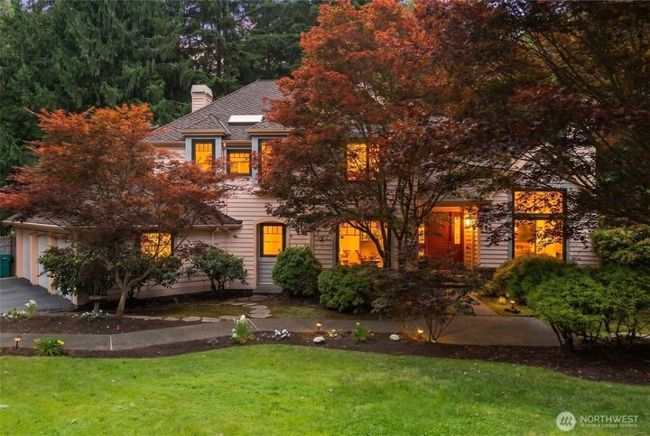 Property Photo: 12021 198th Ct NE WA 98077