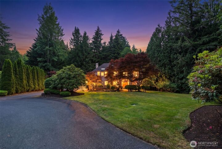 Property Photo:  12021  198th Ct  NE  WA 98077 