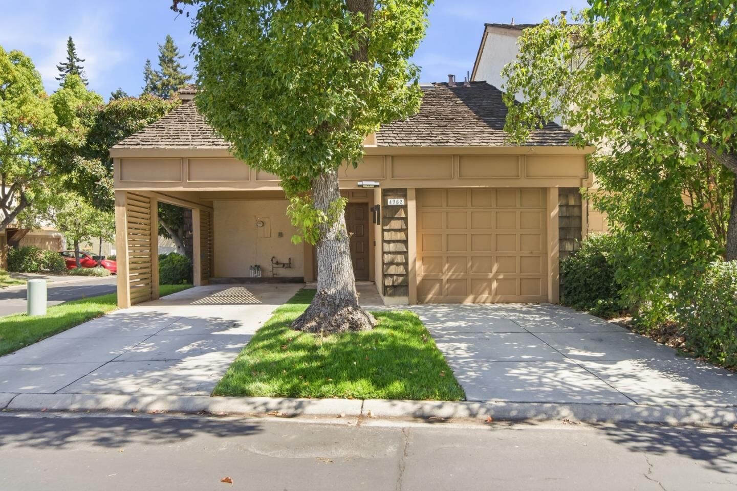 Property Photo: 4762 Rio Rita Way CA 95129