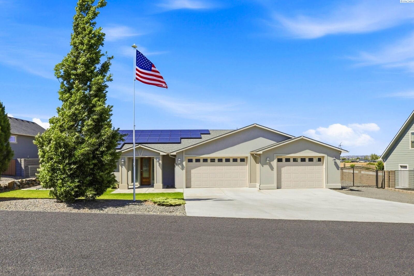 Property Photo:  83104 E Wallowa Rd  WA 99338 