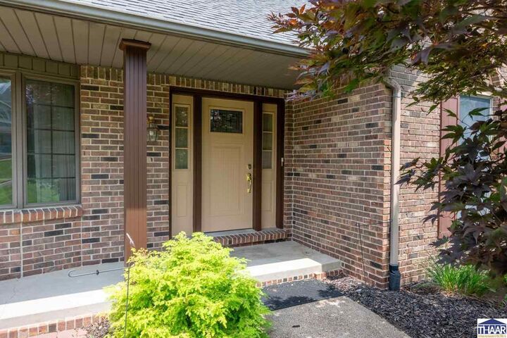 Property Photo:  127 Rolling Valley Court  IN 47803 
