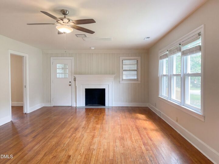 Property Photo:  309 Broad Street  NC 27565 