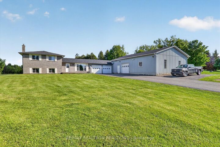 20 Valley View Drive — photo 1