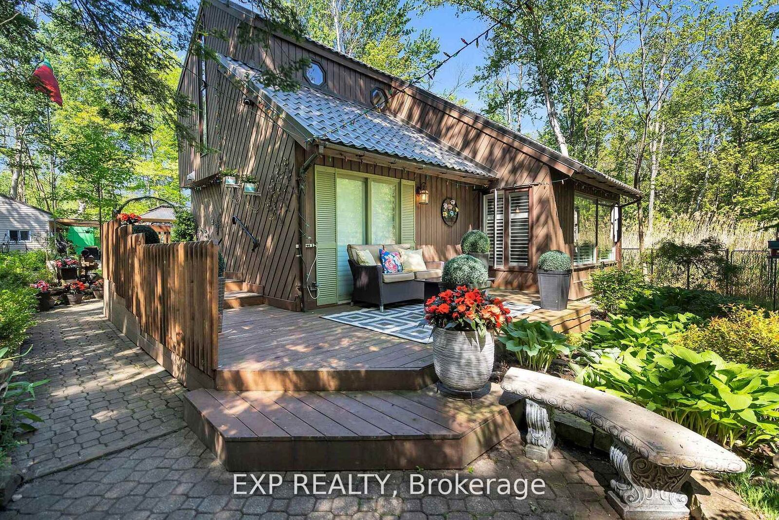 Property Photo: 180 Brophy's Lane ON L9Y 0K5