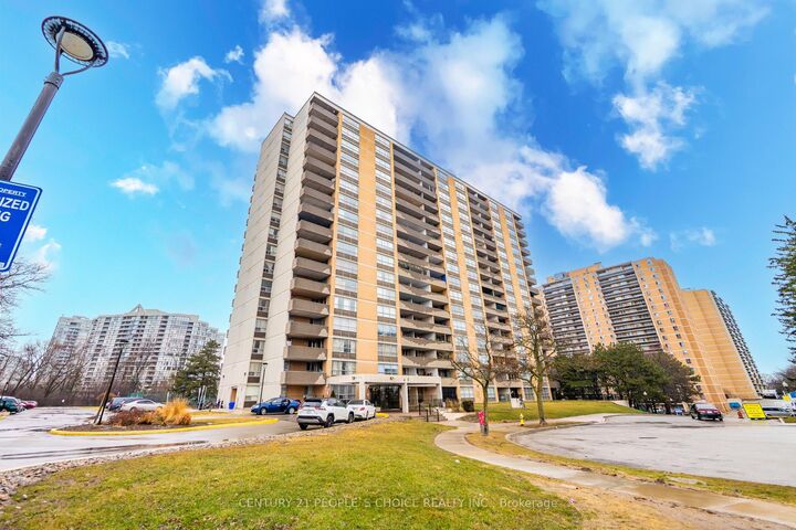 Property Photo:  40 Panorama Court 910  ON M9V 4M1 