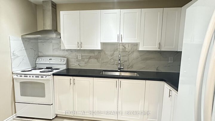 Property Photo: 4064 Lawrence Avenue E 305 ON M1E 4V6