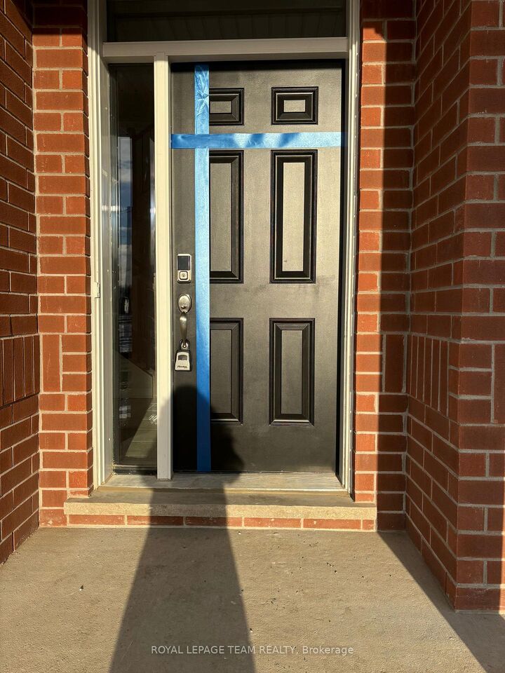 Property Photo: 420 Meynell Street ON K0A 2Z0