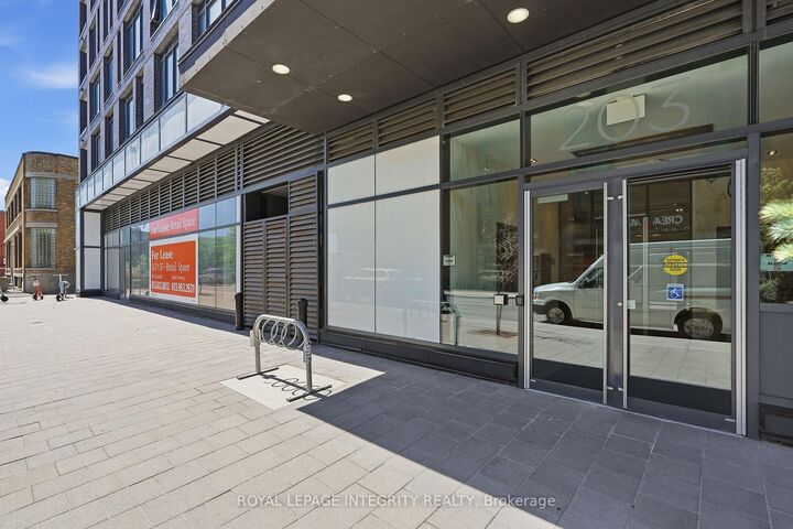 Property Photo: 203 Catherine Street 1203 ON K2P 1J5
