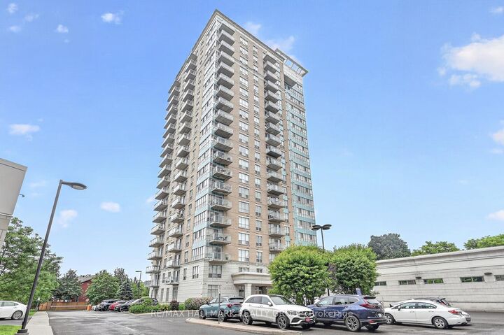 Property Photo: 90 Landry Street 1107 ON K1L 0A9