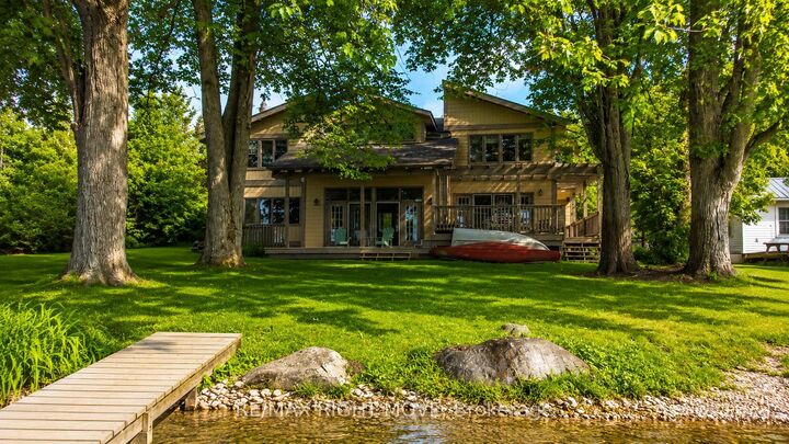 3866 Glenrest Drive — photo 1