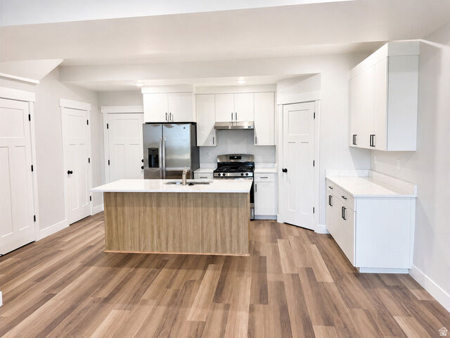 Property Photo: 1198 S Village Ln W A5 UT 84701