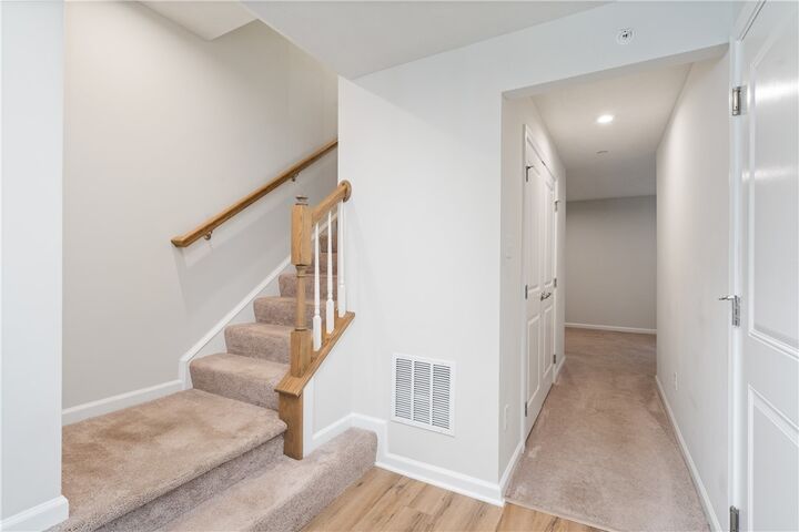 Property Photo: 146 Providence Way PA 15234
