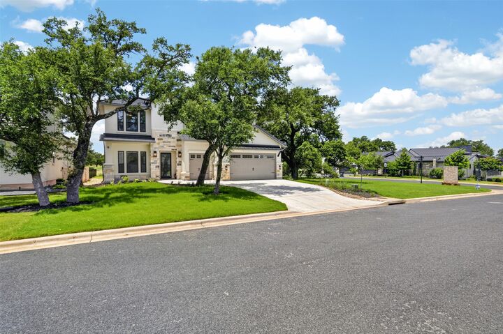 Property Photo: 305 Indigo Lane TX 78628