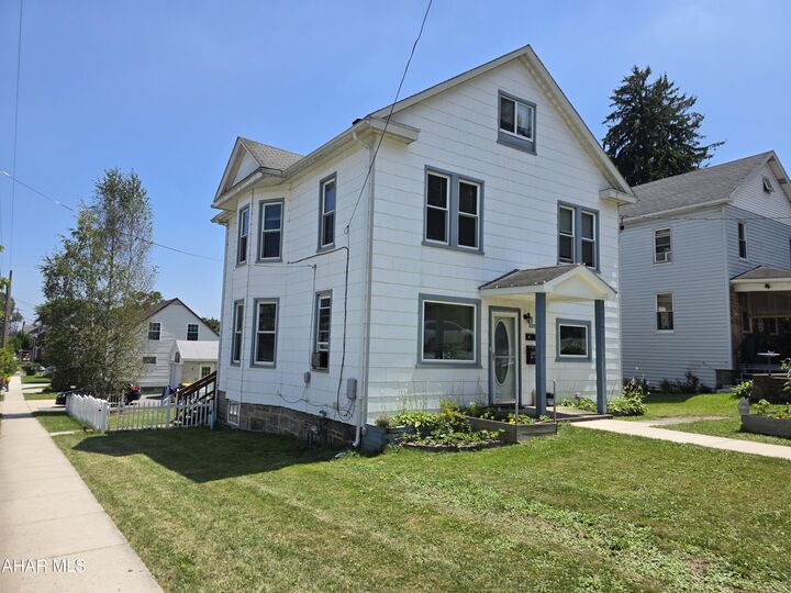 Property Photo:  222 N Caroline Street  PA 15931 