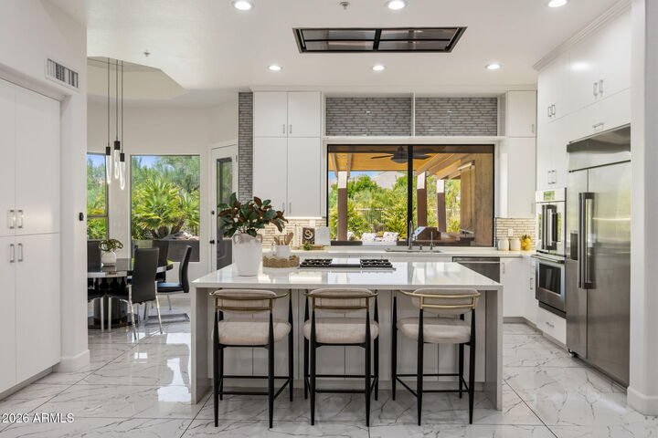 Property Photo:  33431 N 64th Place  AZ 85266 