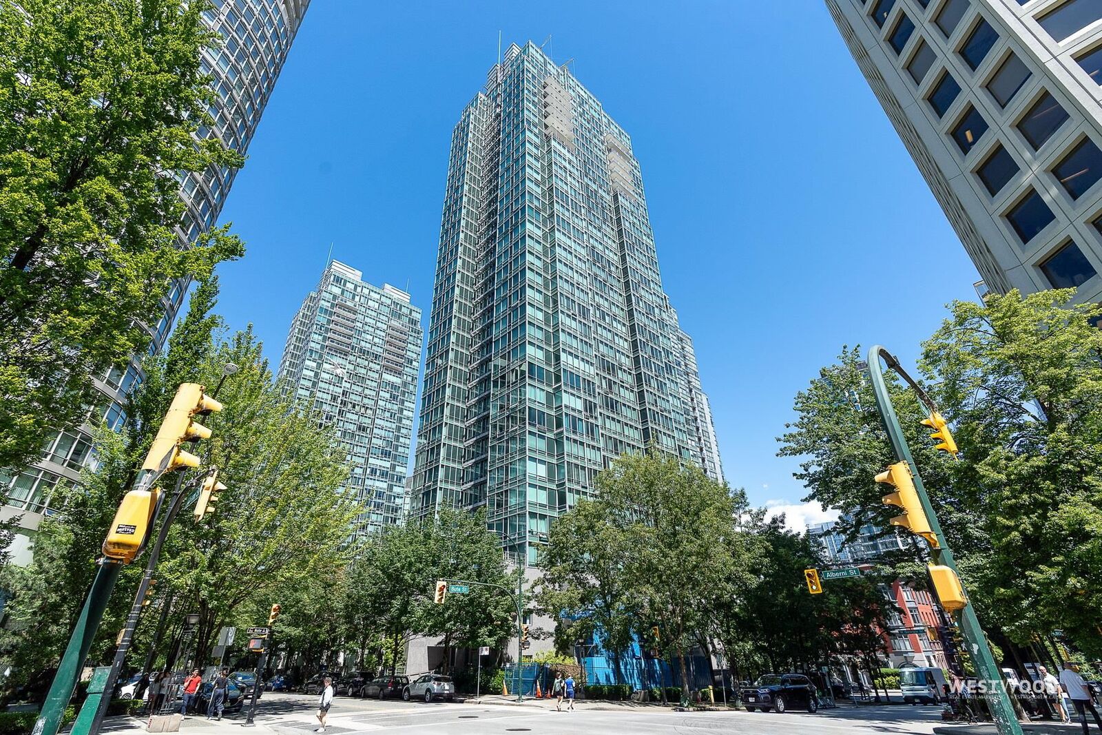 Property Photo:  1200 W Georgia Street 2606  BC V6E 4R2 